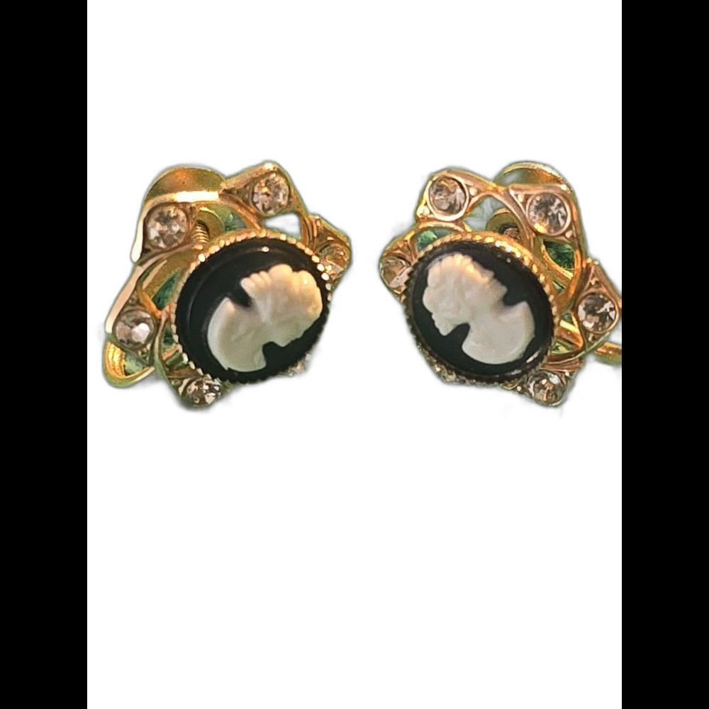 Vintage Gold Tone Cameo Screw Earrings - Picture 2 of 5